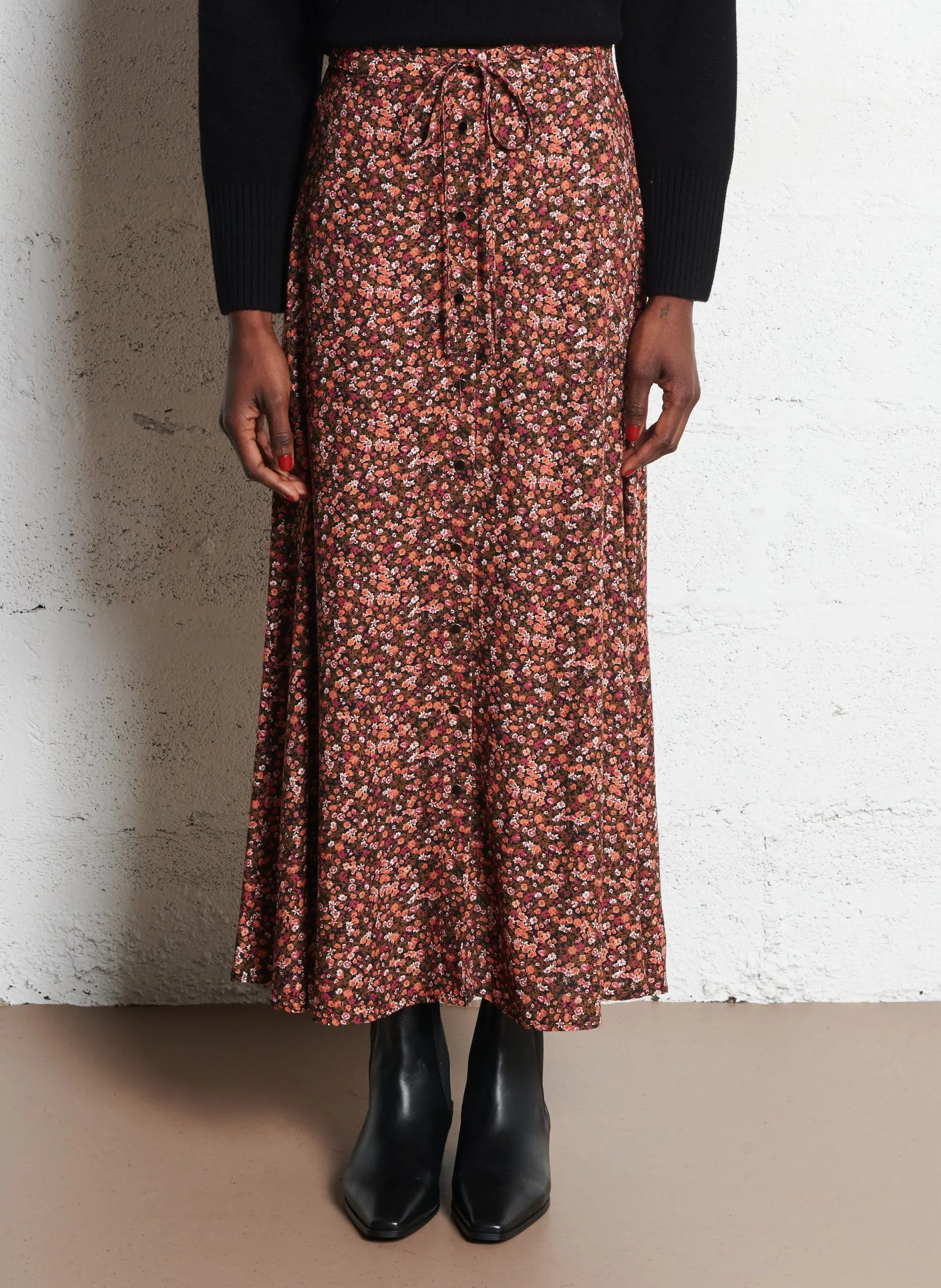 Langes geblümter langer Rock mit Blumenmuster Rosa ELIZETTE