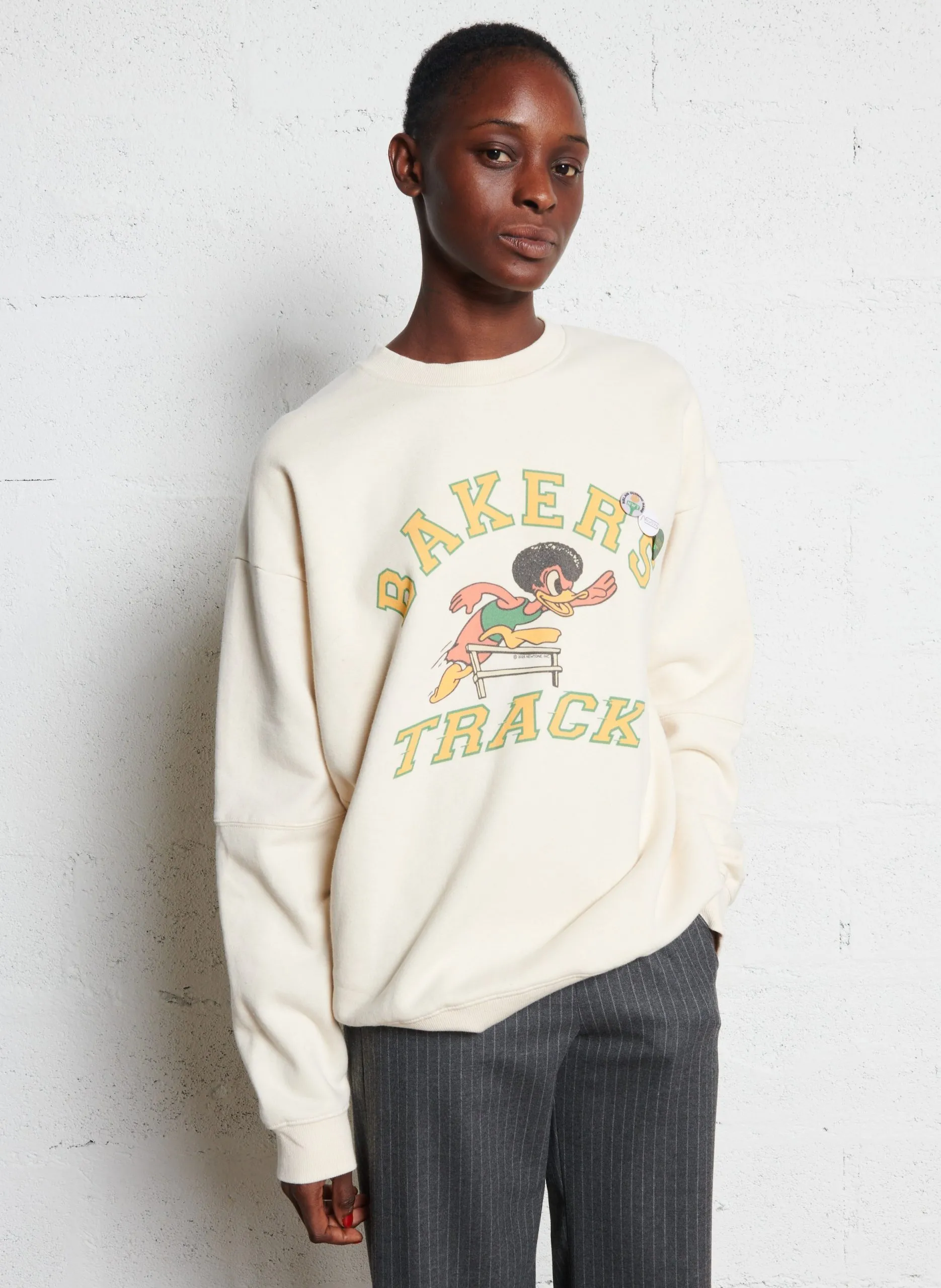 Weites Sweatshirt aus Baumwoll-Mix mit Rundhalsausschnitt und Siebdruck Beige SWRBAKE