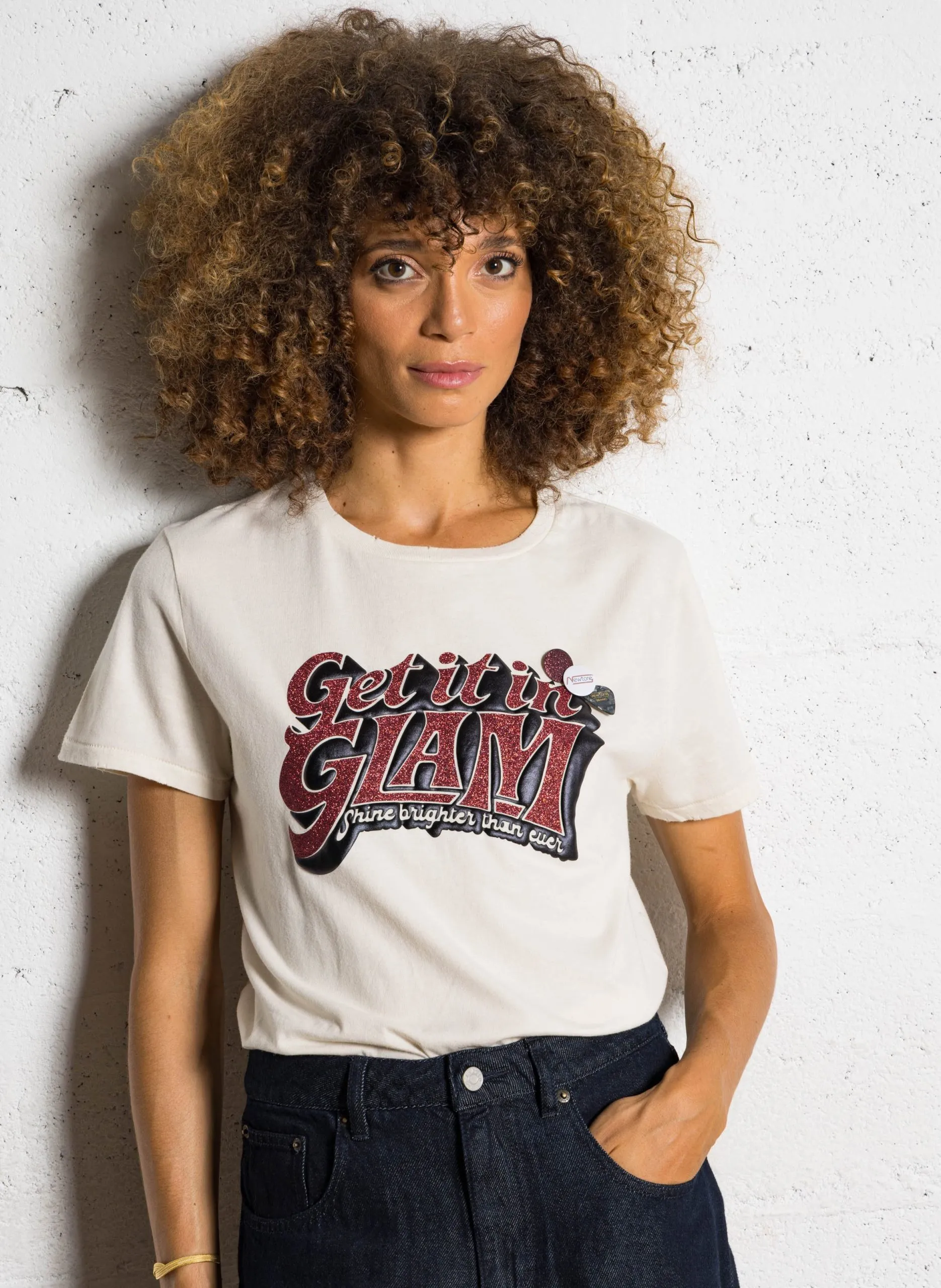 Gerade geschnittenes Rundhals-T-Shirt aus Baumwolle mit Siebdruck Beige TSSBRIG