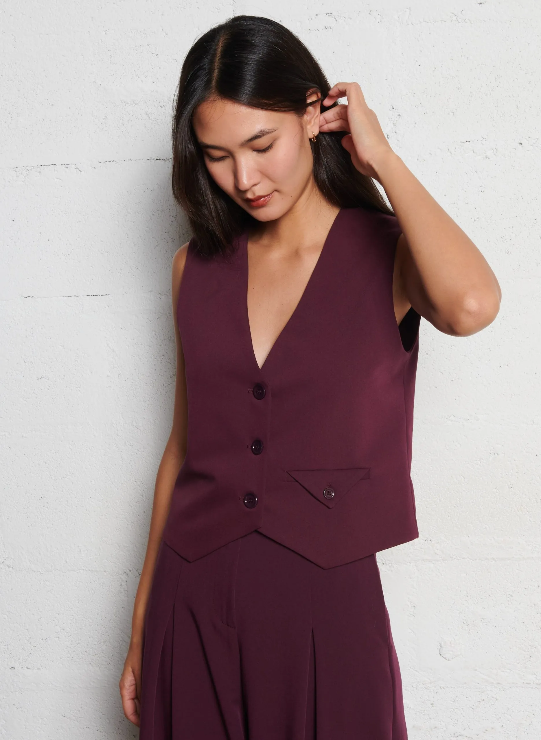 Anzugweste mit V-Ausschnitt Pflaume