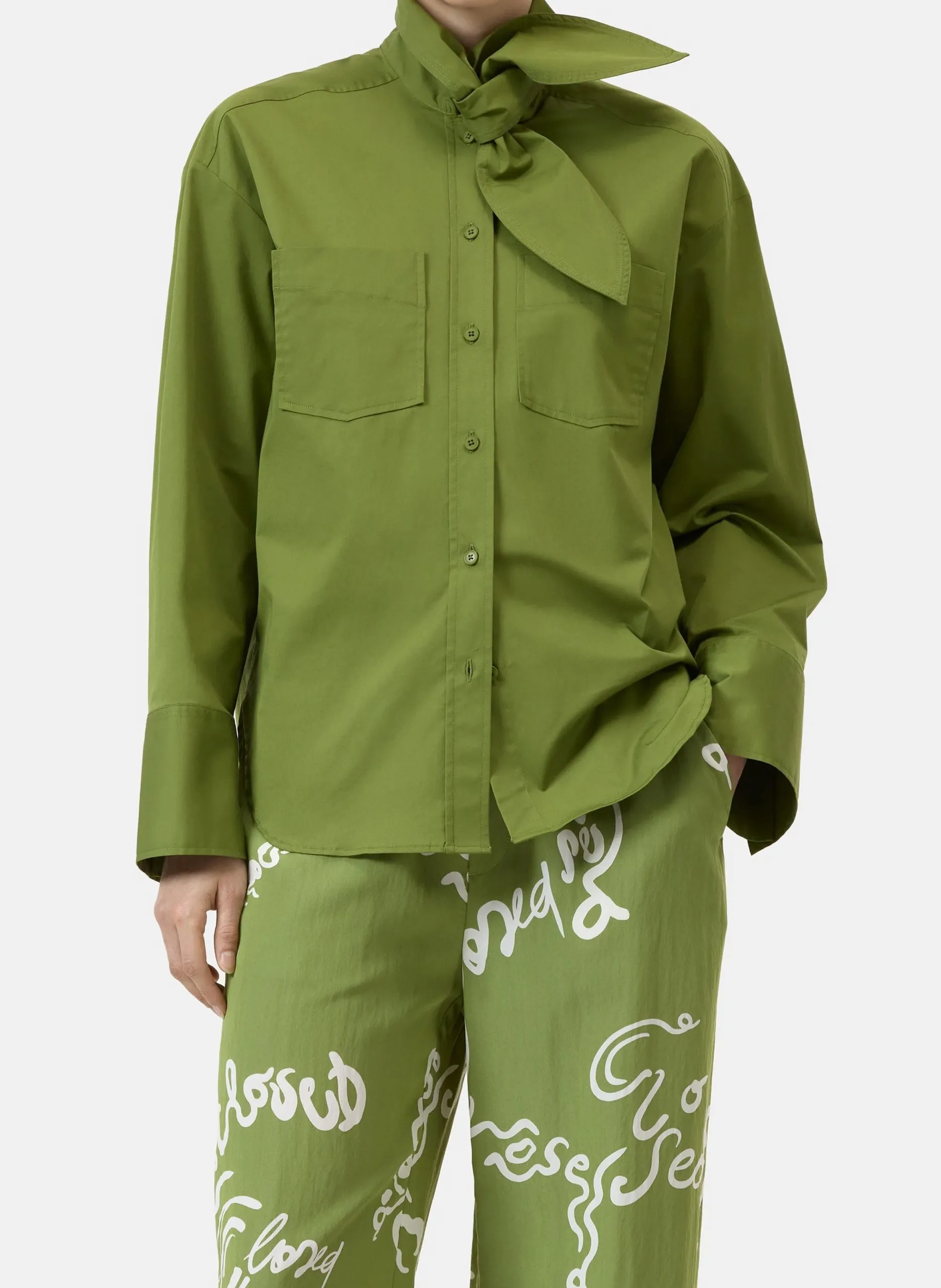 Gerade geschnittenes Hemd aus Bio-Baumwolle Grun