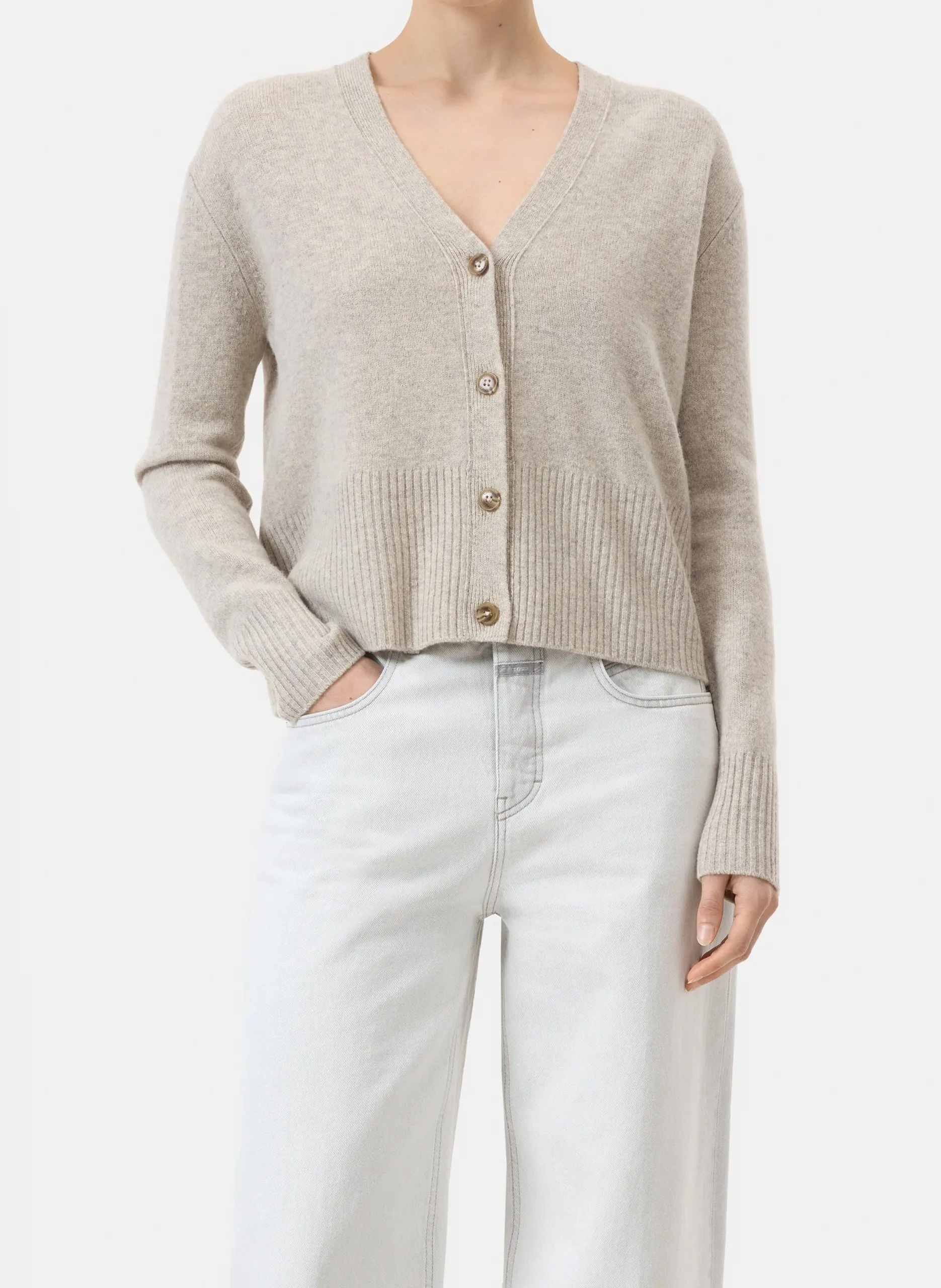 Gerader Woll-V-Ausschnittweste Beige