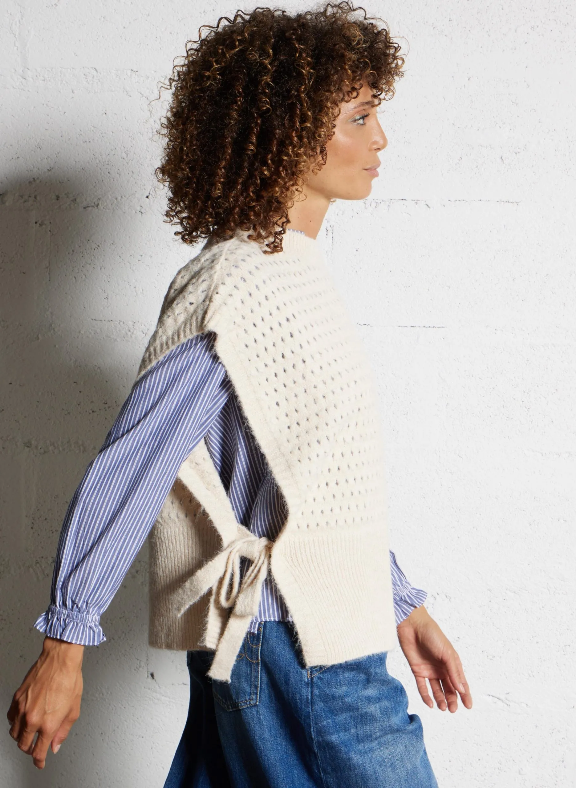 Weiter Pullover mit Rundhalsausschnitt Beige