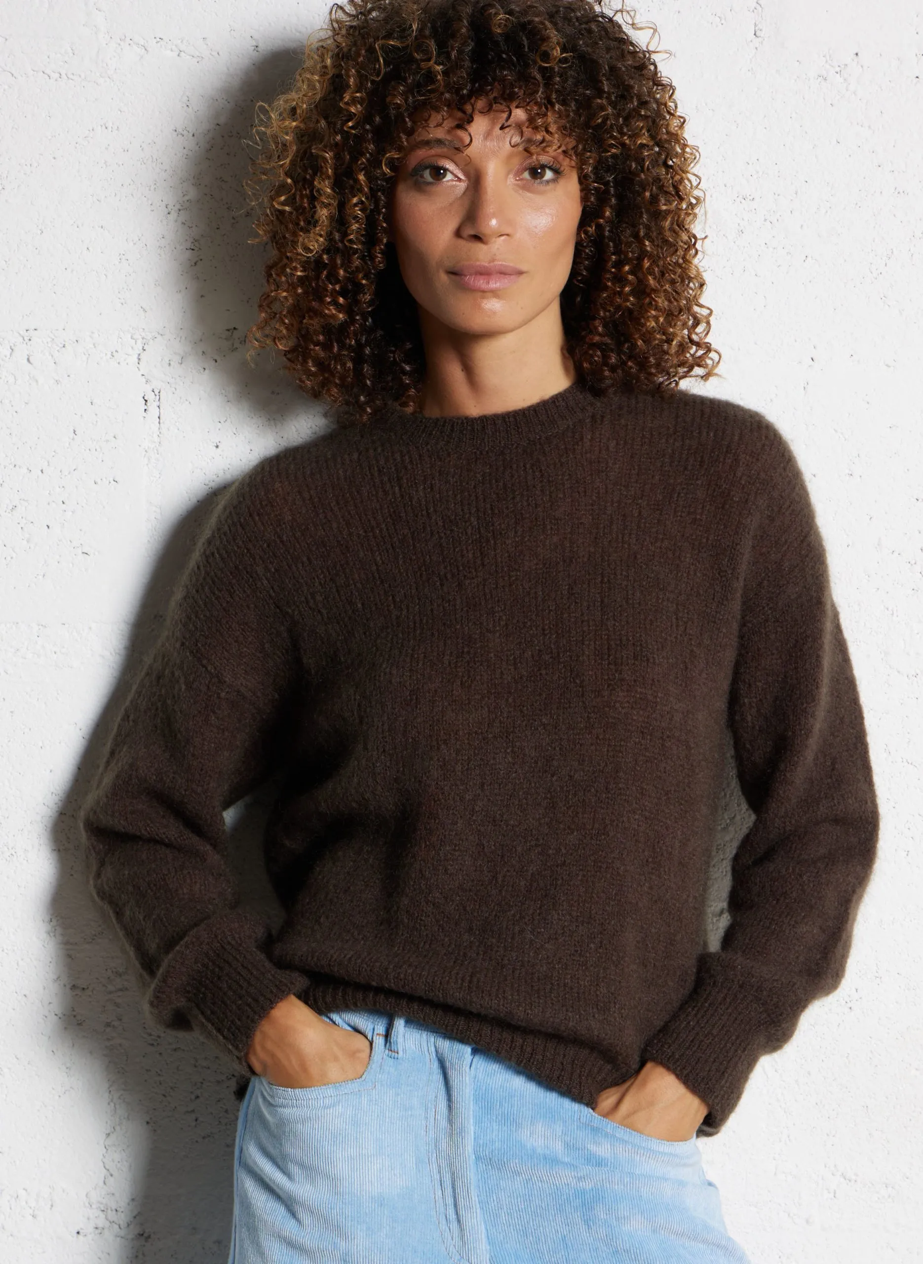 Kurzärmliger Pullover mit Rundhalsausschnitt Khaki