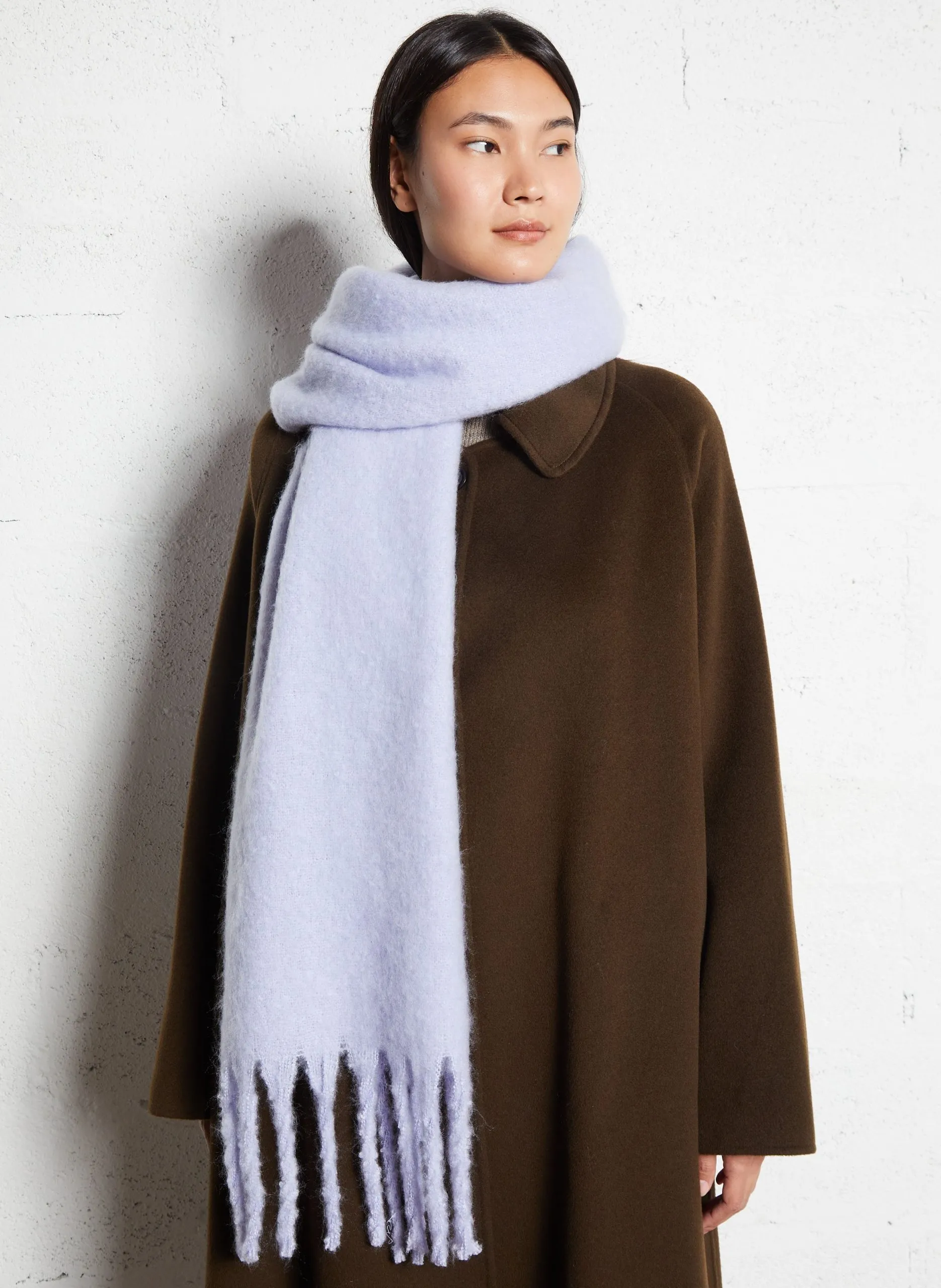 Langer Schal mit Fransen Blau NIKITA