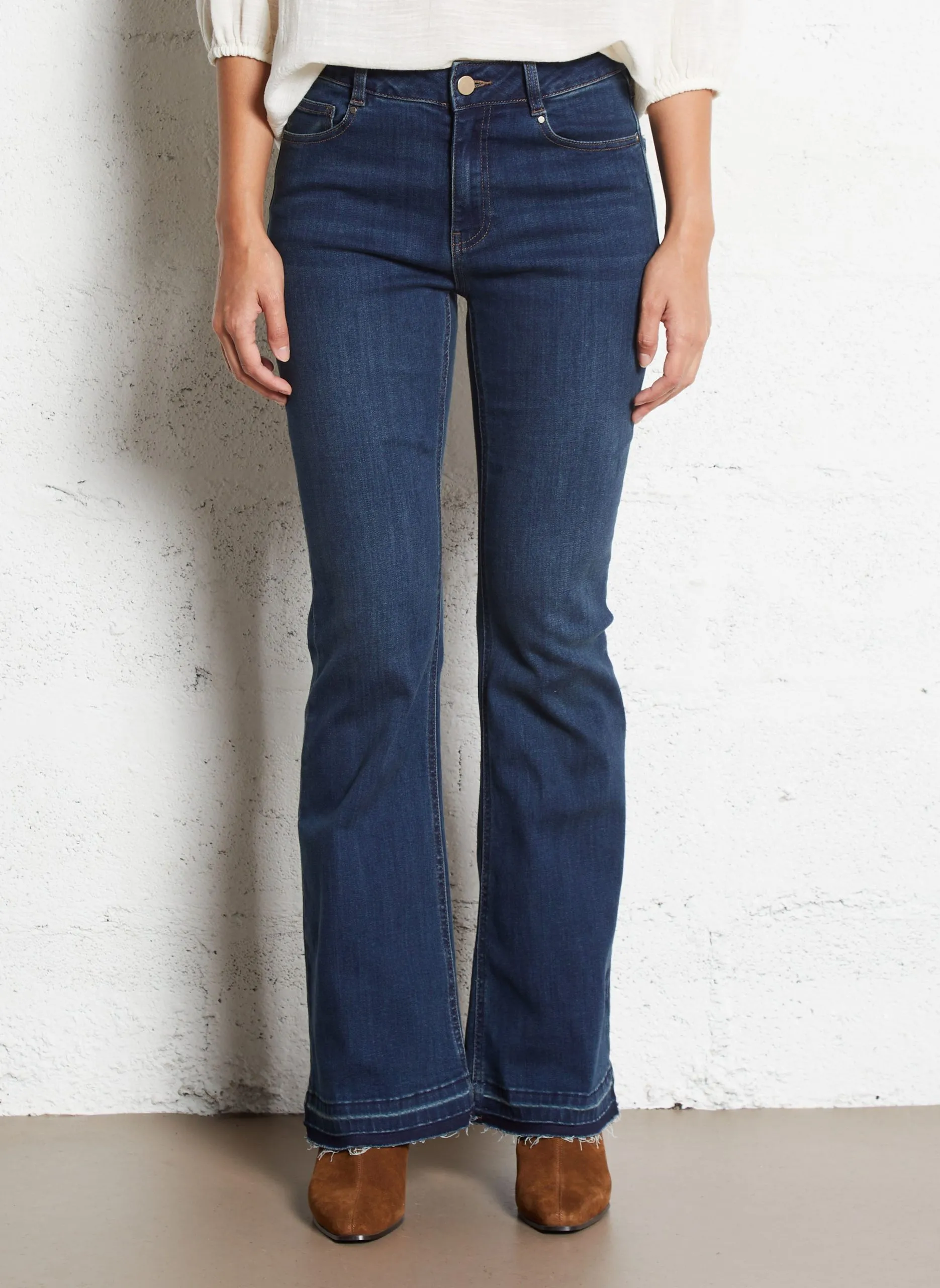 Bootcut Jeans aus Baumwoll-Mix Blau ASTRID