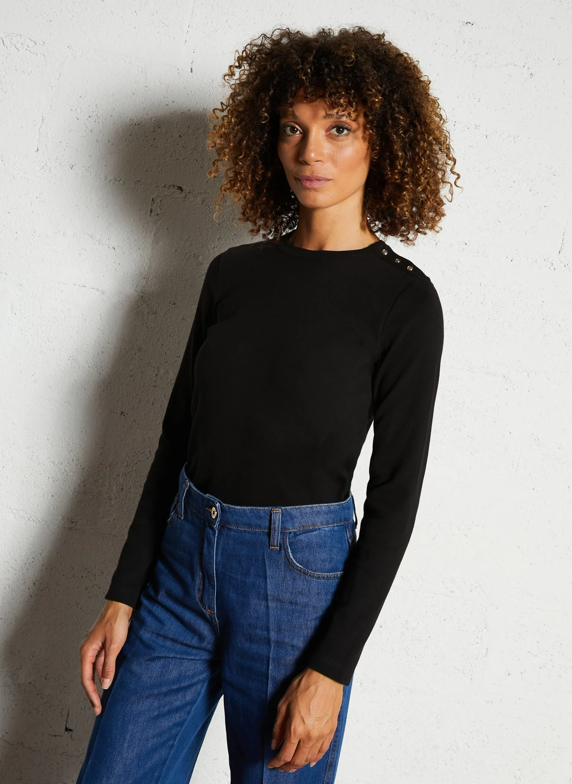 Gerade geschnittenes Rundhals-T-Shirt aus Baumwoll-Mix Schwarz