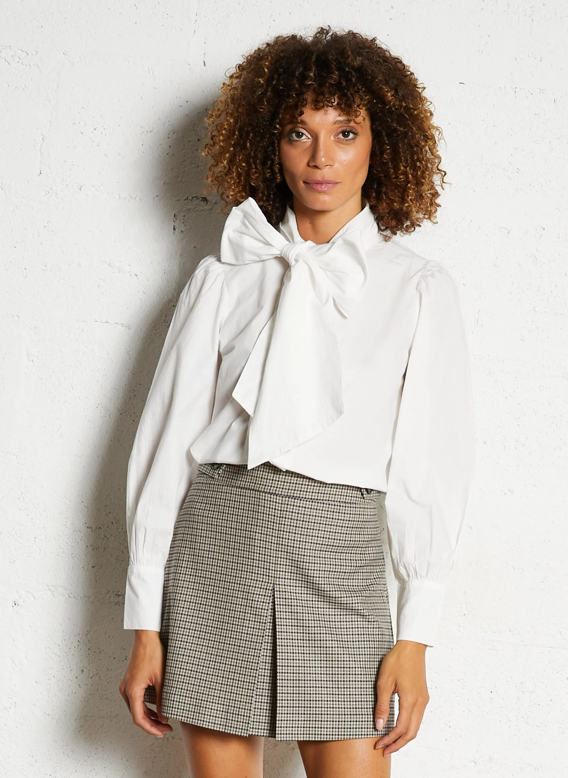 Capri - Einfarbige Oversize-Bluse Weiss TOBIAS