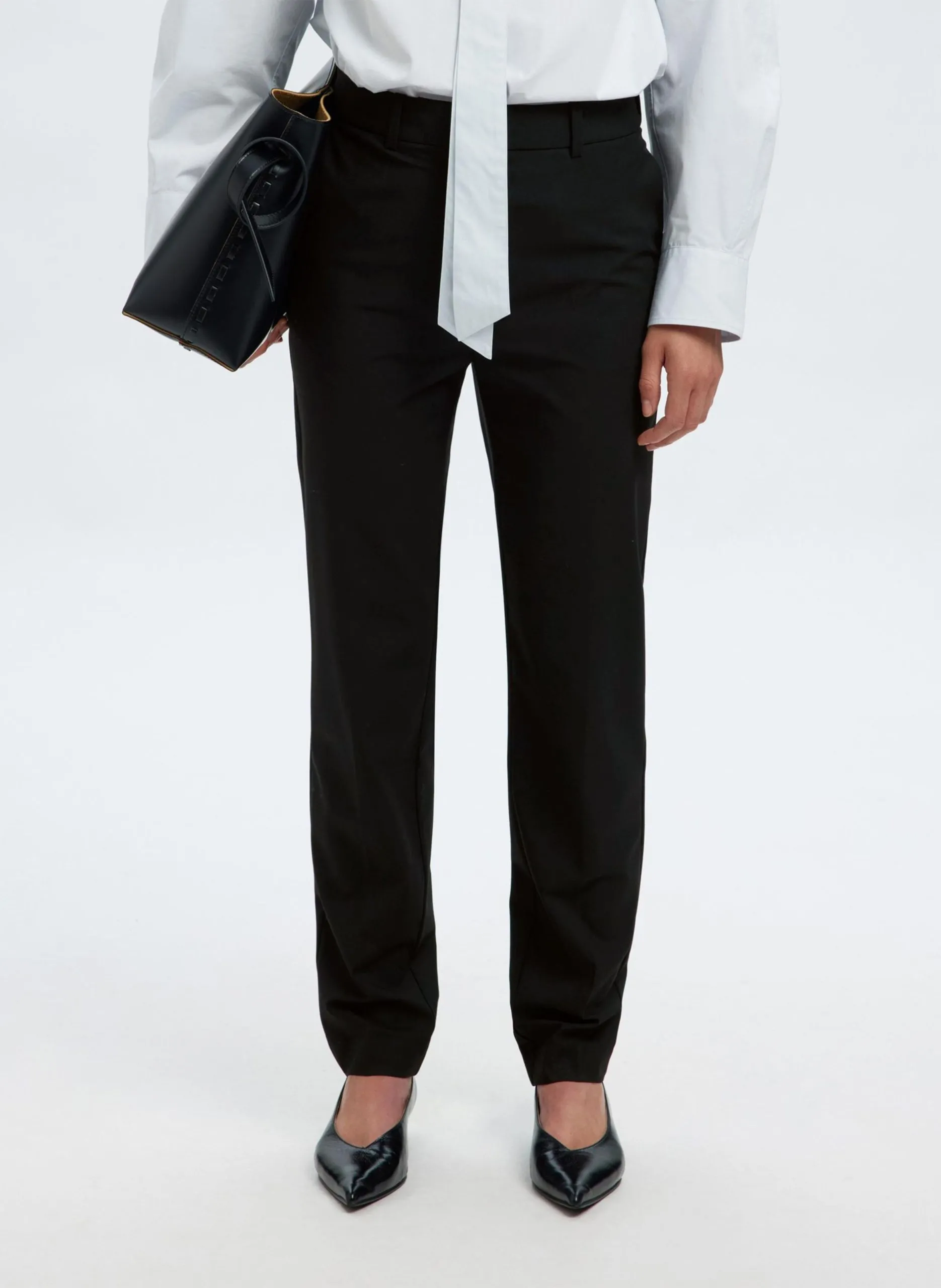 Bundfaltenhose - gerader Schnitt Schwarz AILA