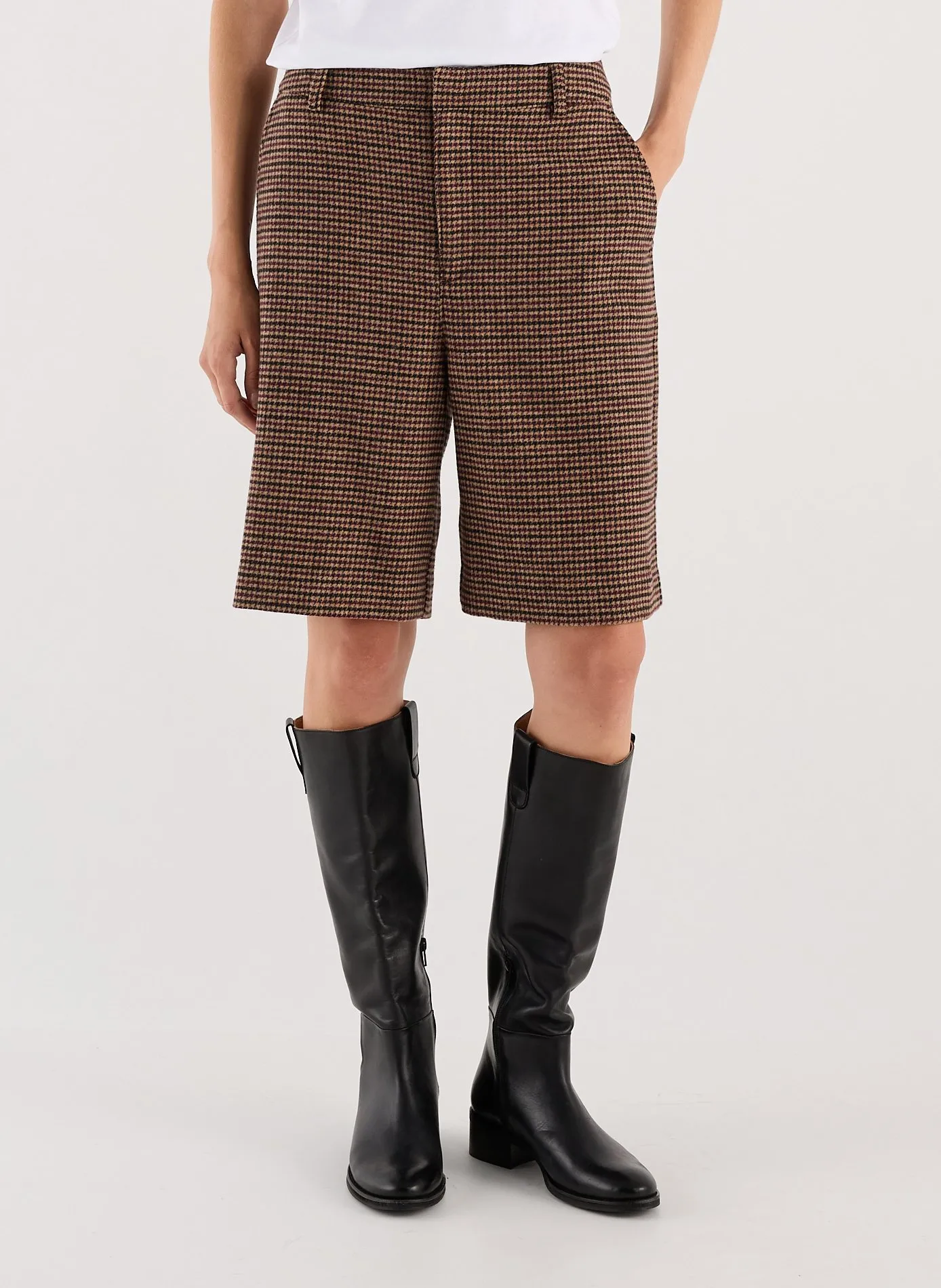 Gerade Bermuda Shorts mit mittelhoher Taille und Muster Mehrfarbig WUWA