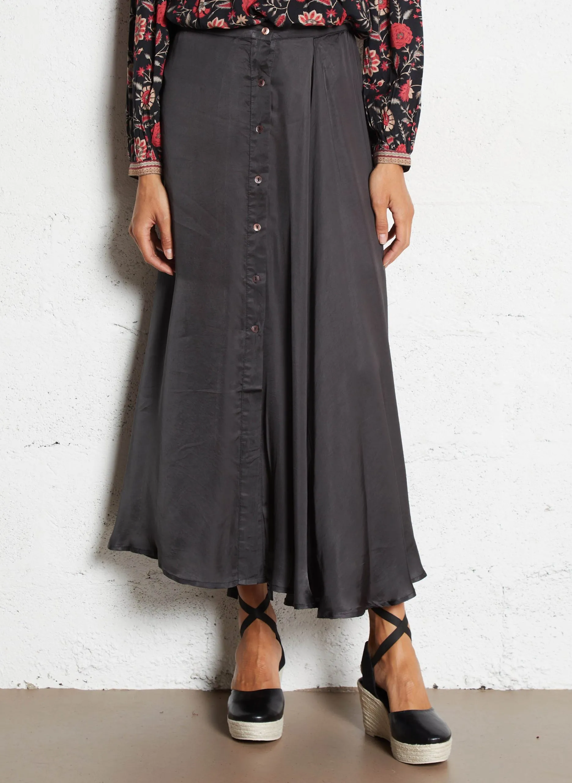 Ausgestellter Maxirock Grau TENDER IS THE NIGHT LANA