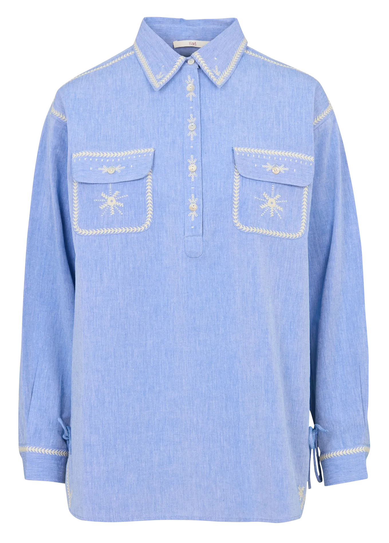 Weite Bluse mit klassischem Kragen, bestickt, aus Baumwolle. Blau AMERICAN